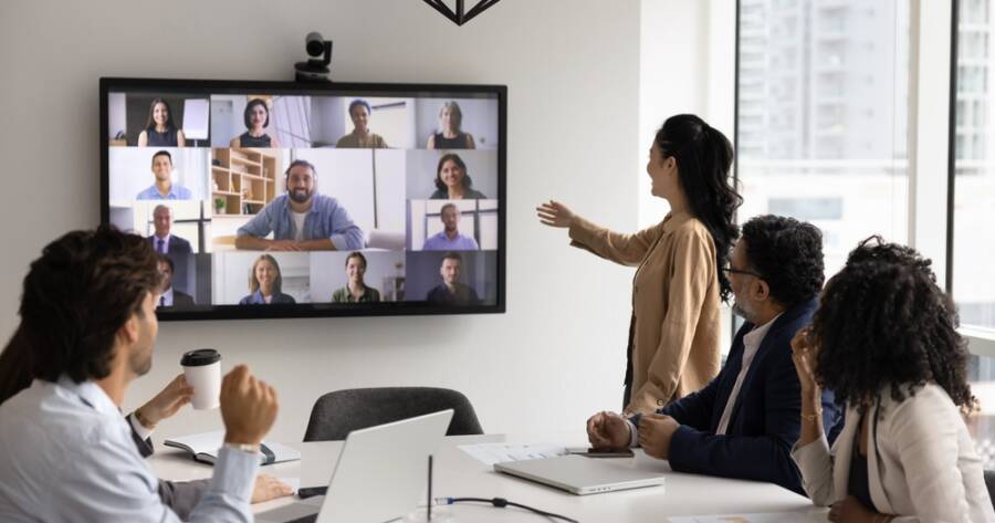 How Do Internet Plans Boost Small Business Growth?